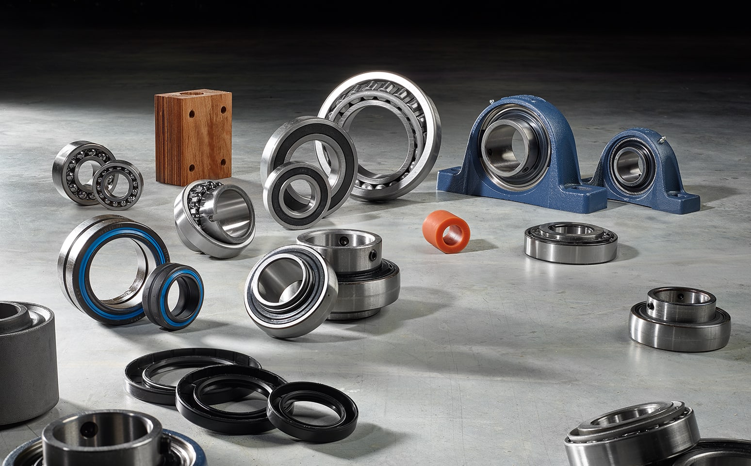 Platzierung von Rillenkugellager, Kugellager und Kunststofflager auf einer Ebene